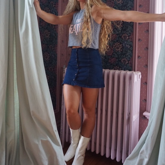 Snap Button Down Mini Skirt - Picture 2 of 3